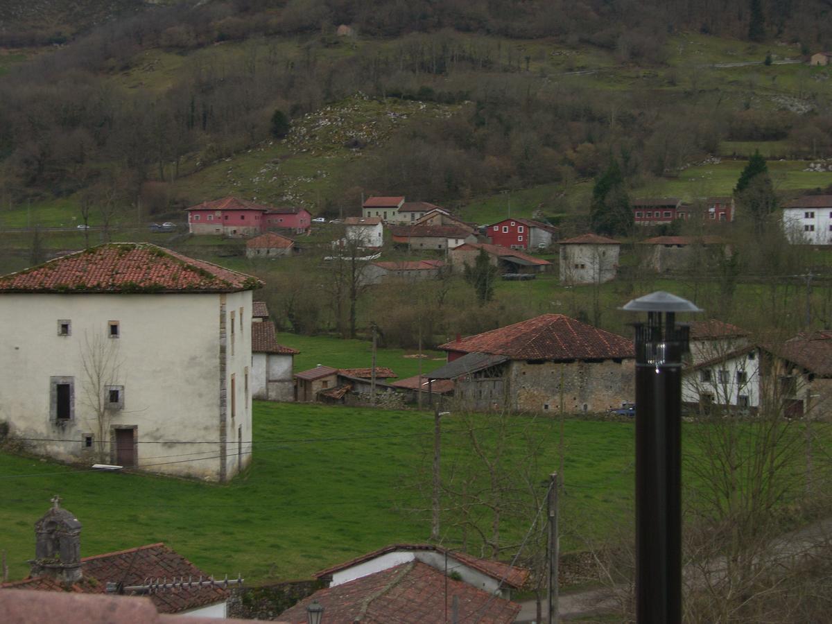 Posada El Pareon Sirviella Kültér fotó